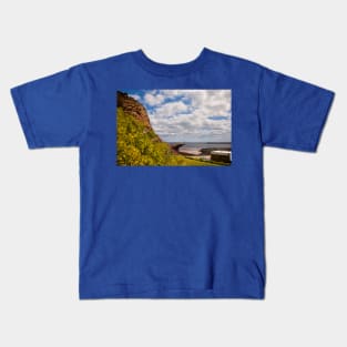 The mouth of the River Tyne Kids T-Shirt